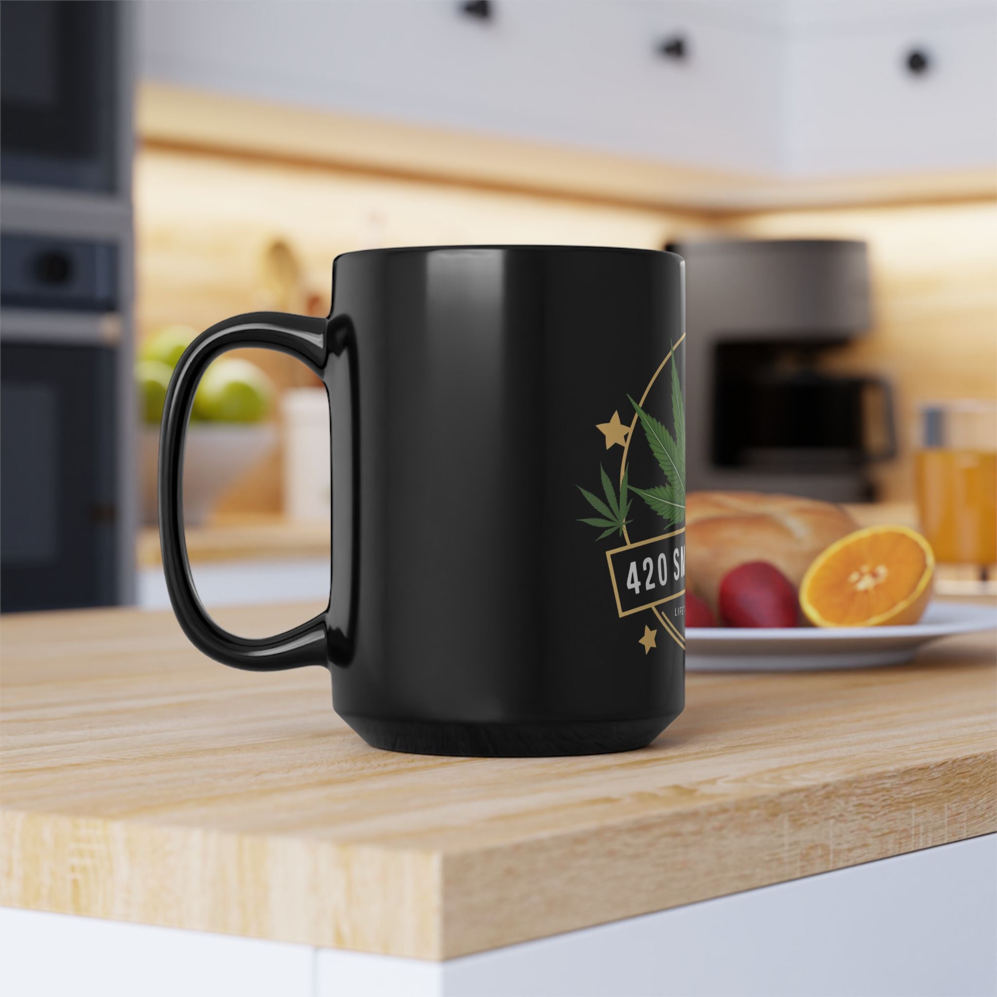 420 Smoke Club Black Mug - Perfect for Cannabis Lovers, Gift for Stoner Friends, Coffee, Tea, Alcohol, Lifetime Member Mug